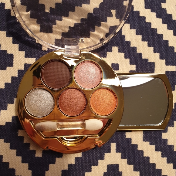 New Illumination Makeup Bundle!!! BIG SAVINGS!!! - Picture 2 of 4